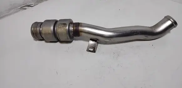 Land Rover Discovery 4 - LR4 Intercooler hose/pipe