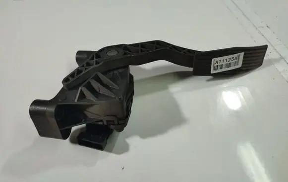 Opel Astra H Accelerator throttle pedal GM9157998