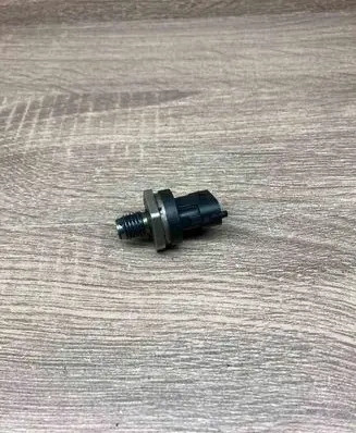 BMW 5 E39 Air pressure sensor 0281002788