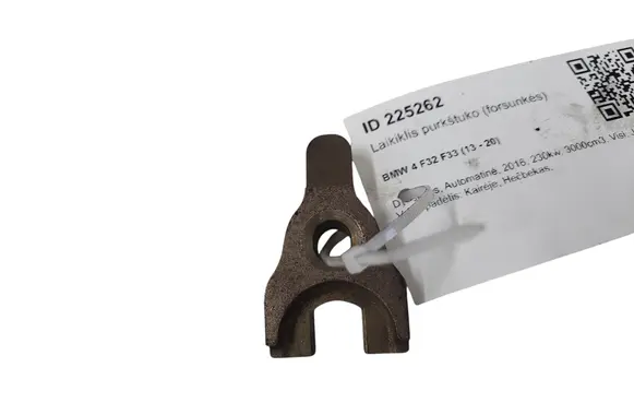 BMW 4 F32 F33 Fuel Injector clamp holder 