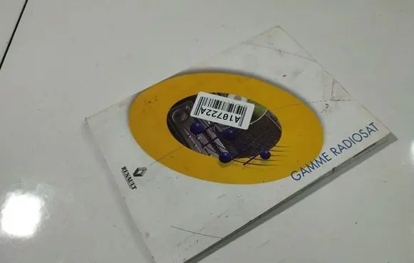Renault Scenic II - Grand scenic II Owners service history hand book 
