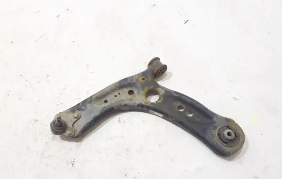 Volkswagen Golf VII Front lower control arm/wishbone 5Q0407151J