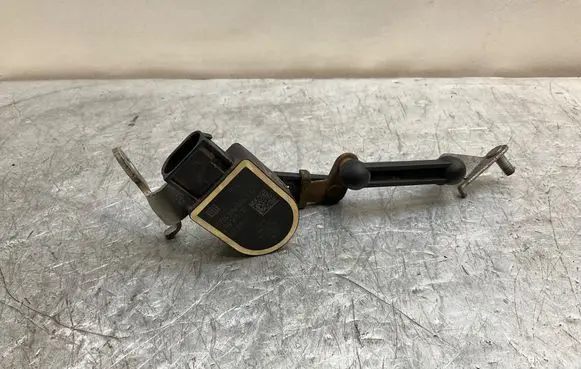 BMW 5 F10 F11 Headlight/headlamp level sensor 6860843 25916010 ABE52150