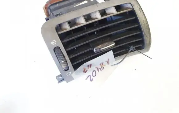 Peugeot 407 Dash center air vent grill 9644589377