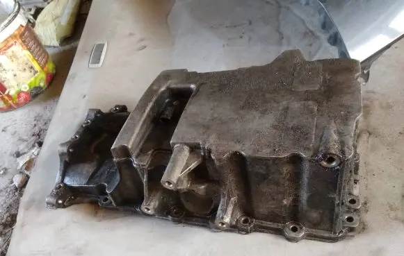 Cadillac SRX Oil sump 821532314