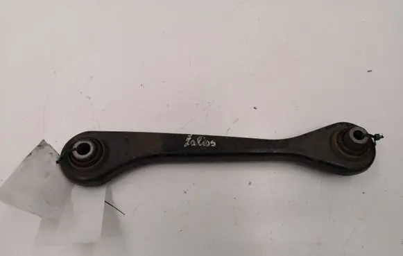 Rear control arm