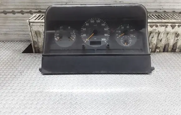 Volkswagen II LT Speedometer (instrument cluster) 2D0919860F