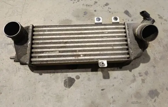 KIA Ceed Intercooler radiator 282702A610