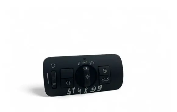 Volvo V60 Light switch 30739432