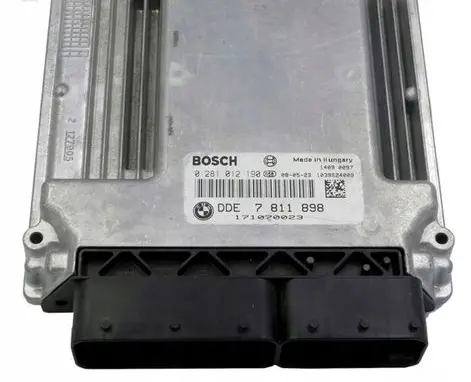 BMW 5 E60 E61 Engine control unit/module 7811898