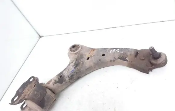 Volvo V70 Front lower control arm/wishbone 31317662