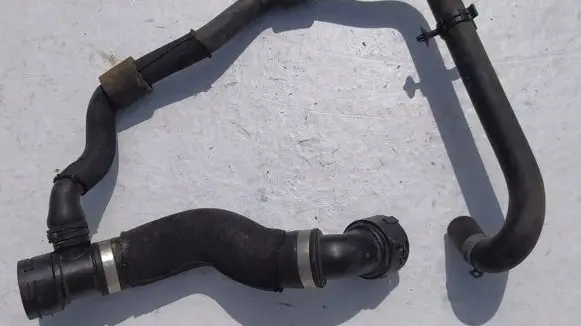 Audi Q7 4M Engine coolant pipe/hose 4M0122101AD