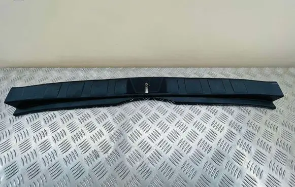 Subaru Forester SH Trunk/boot sill cover protection 94026SC000