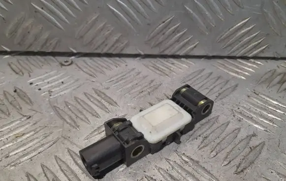 Jeep Grand Cherokee (WK) Airbag deployment crash/impact sensor 04671779AC 4739201540