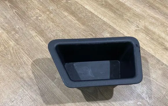 Jaguar XE Glove box in trunk GX73043K78A