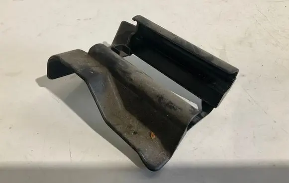 Mercedes-Benz E W211 Sliding door rail trim 2119192520