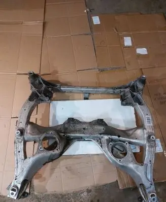 BMW 5 F10 F11 Front subframe 6796693 VT6N54LL