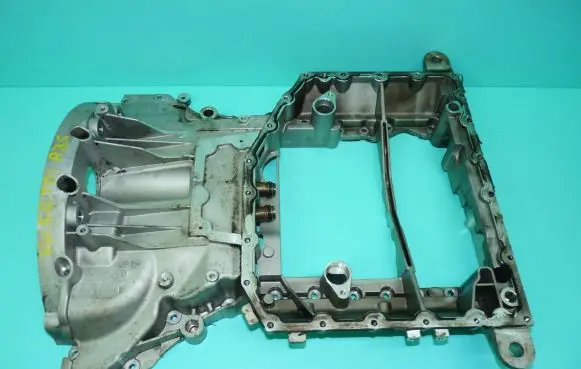 Volkswagen Touareg I Oil sump 07Z103603Q