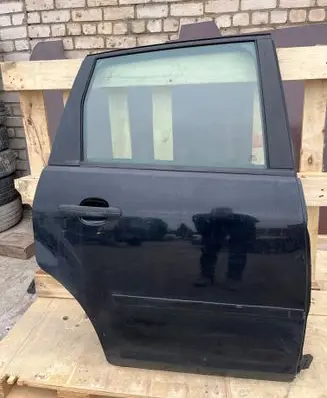 Ford Focus C-MAX Rear door