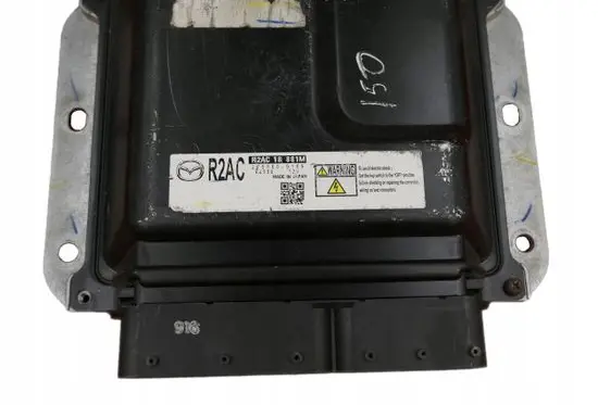 Mazda 6 Engine control unit/module R2AC18881M