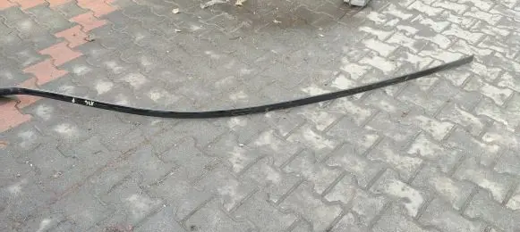 Roof trim bar molding cover