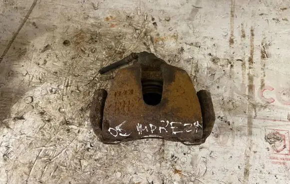 Subaru Impreza II Front brake caliper 0A0740430
