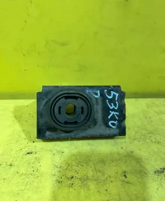 Alfa Romeo Giulietta Radiator mount bracket 