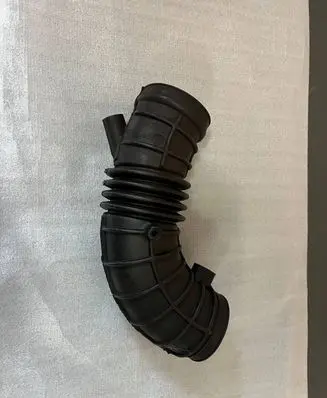 BMW 5 E34 Air intake hose/pipe 13711726208