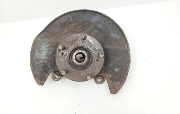 Honda CR-V Front wheel hub