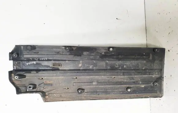KIA Pro Cee'd II Front underbody cover/under tray 841356000