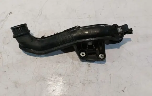 Audi A4 S4 B8 8K Intercooler hose/pipe 8K0145673AK