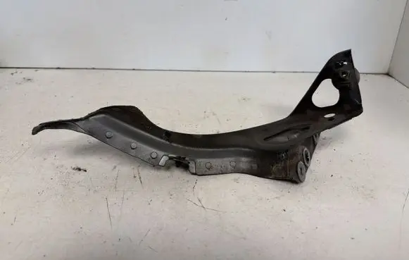 Audi A6 S6 C7 4G Fender mounting bracket 4G0805815