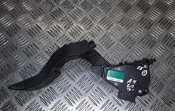 Audi A4 S4 B6 8E 8H Accelerator throttle pedal 8e1721523c