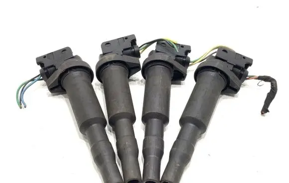 Peugeot 207 High voltage ignition coil 0221504470