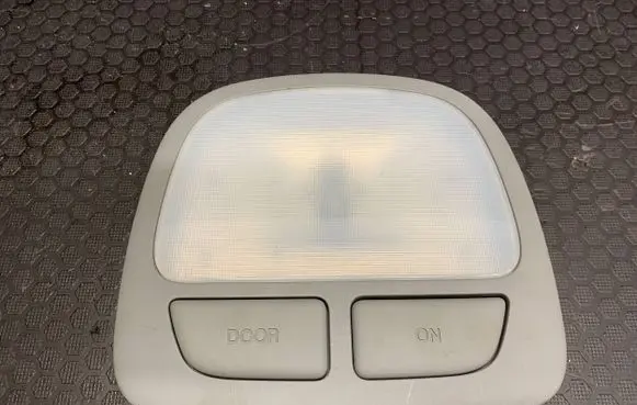 Hyundai Santa Fe Rear seat light 928502BXXX
