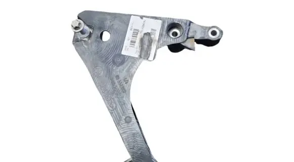 BMW i3 Engine mounting bracket 6793377