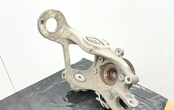Audi A4 S4 B8 8K Rear wheel hub spindle/knuckle 8K0505432AR