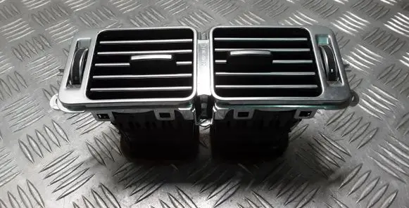 Land Rover Range Rover L405 Rear air vent grill CK52014A22AA