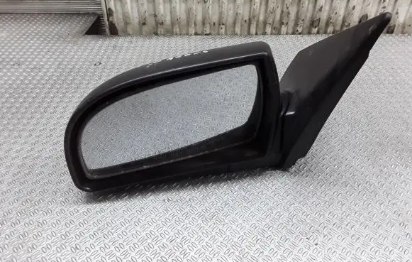 KIA Carens I Front door electric wing mirror E4012192
