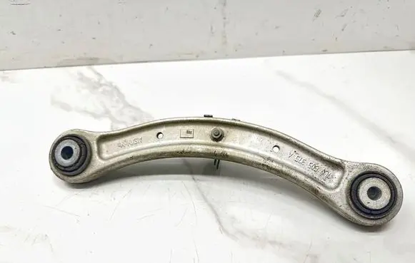 Porsche Cayenne (92A) Rear control arm 7L0505375A