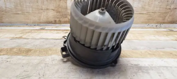 Mitsubishi Colt CZ3 Heater fan/blower MF0160700701