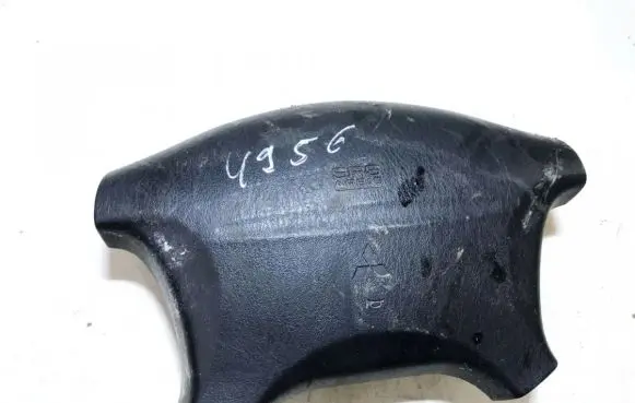 Mitsubishi Carisma Steering wheel airbag mr777231