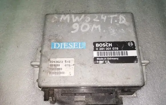 BMW 5 E34 Engine control unit/module 0281001078 2243623 2242212