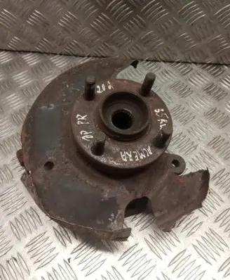Nissan Almera Front wheel hub