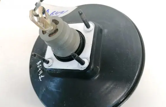 Volvo V50 Brake booster 4n512b195ah 4n51-2b195-ah