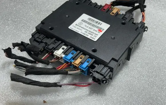 Volkswagen Touareg I Comfort/convenience module 7L6937049M