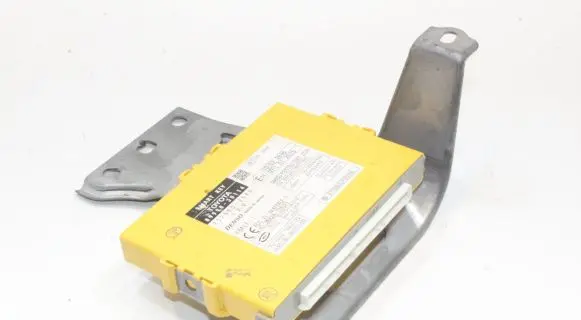 Lexus GS 300 350 430 450H Keyless (KESSY) go control unit/module 8999030114