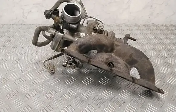 Audi A5 8T 8F Turbo 06H145782Q