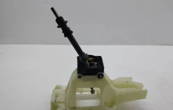 Peugeot 4007 Gear shifter/selector 91224
