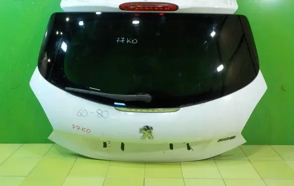 Peugeot 208 I Tailgate/trunk/boot lid KOMPLETNA XP295